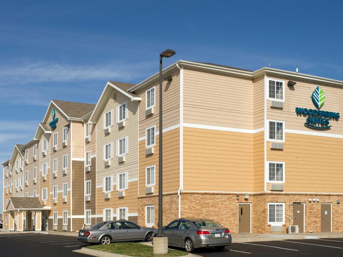 Woodspring Suites Lincoln Northeast I-80 Екстер'єр фото