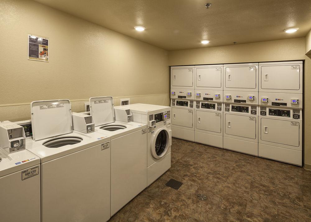 Woodspring Suites Lincoln Northeast I-80 Екстер'єр фото