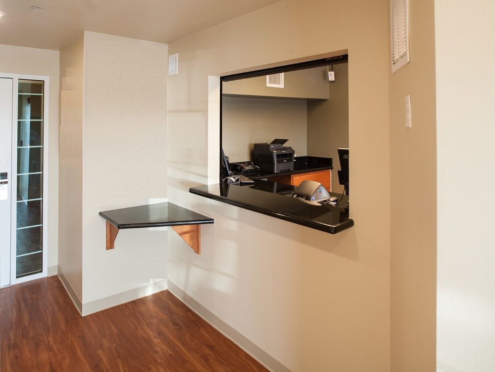Woodspring Suites Lincoln Northeast I-80 Екстер'єр фото